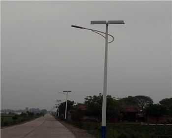 內(nèi)蒙古農(nóng)村太陽能路燈-內(nèi)蒙古慶陽路燈項(xiàng)目